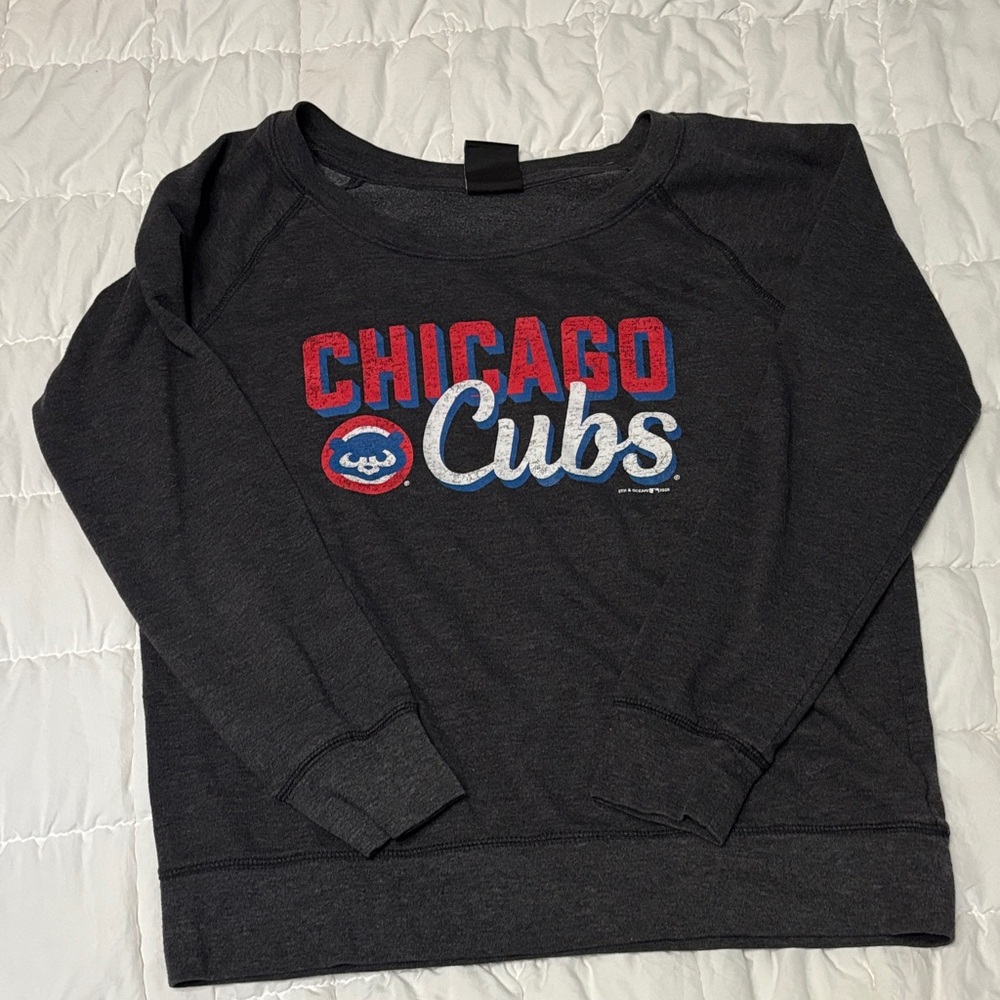 5th & Ocean Black Chicago Cubs Sweater